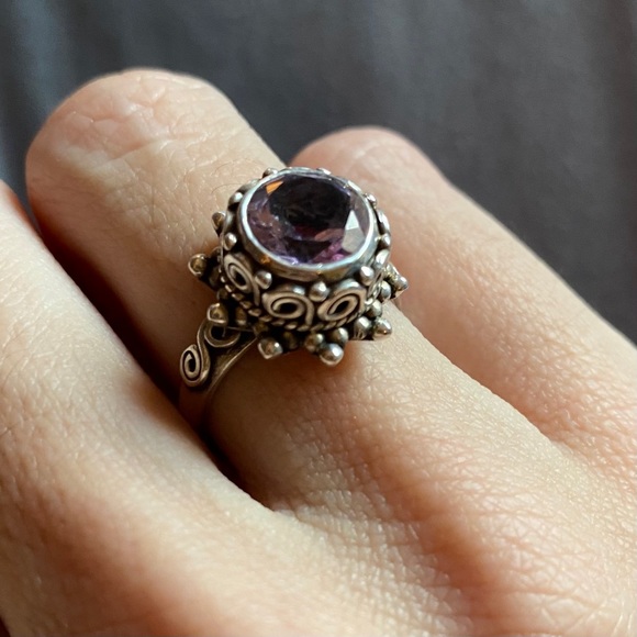 Tiger Mountain Sterling Silver Amethyst Ring - Picture 5 of 7